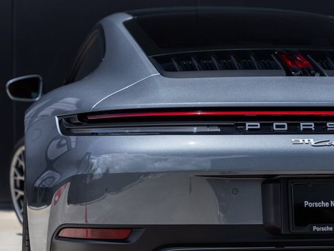 Used 2025 Porsche 911 Carrera S RWD image 13