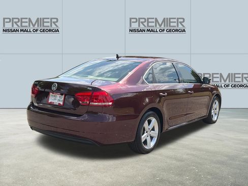 Used 2014 Volkswagen Passat 1.8T Wolfsburg Edition FWD image 5