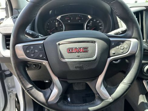 Used 2024 GMC Terrain SLT w/ LPO, Floor Liner Package AWD/4WD image 13