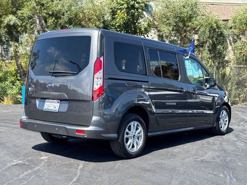 Certified 2023 Ford Transit Connect XLT FWD image 11