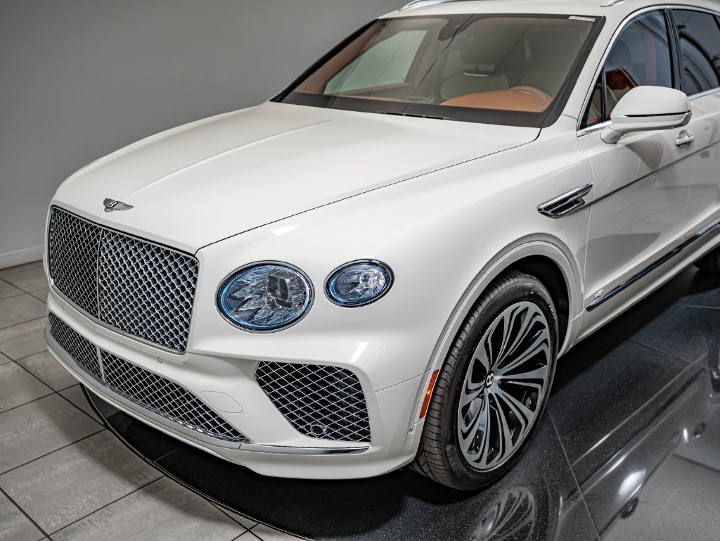 Used 2022 Bentley Bentayga AWD/4WD image 15