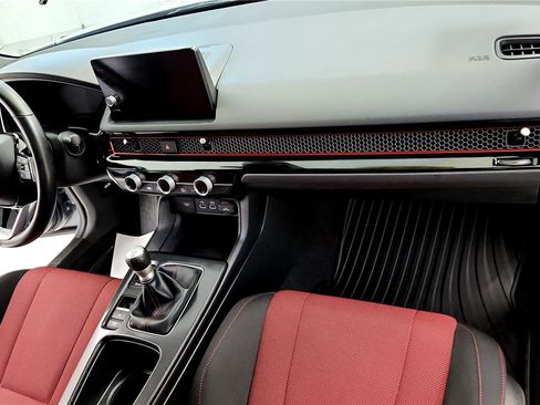 Used 2024 Honda Civic Si image 16