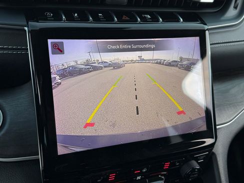 Used 2021 Jeep Grand Cherokee L Limited image 26