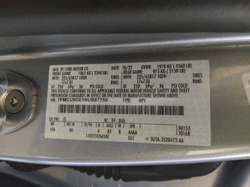 Used 2022 Ford Escape SE w/ Convenience Package FWD image 33
