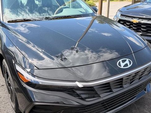 New 2026 Hyundai Elantra Sport FWD image 6