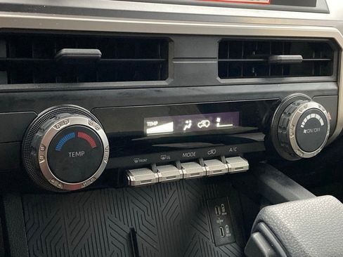 Used 2025 Toyota 4Runner SR5 image 23