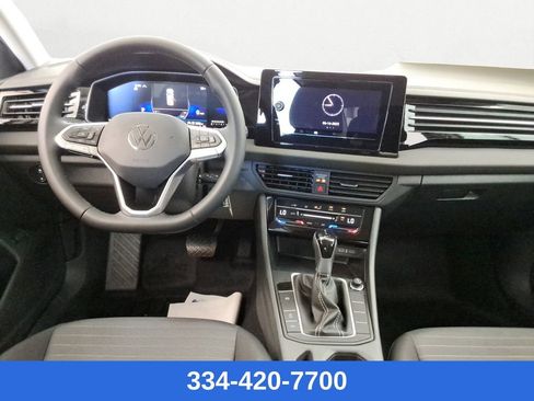 Used 2025 Volkswagen Jetta S image 10