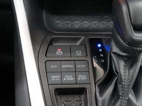 Used 2023 Toyota RAV4 XLE w/ Convenience Package image 45