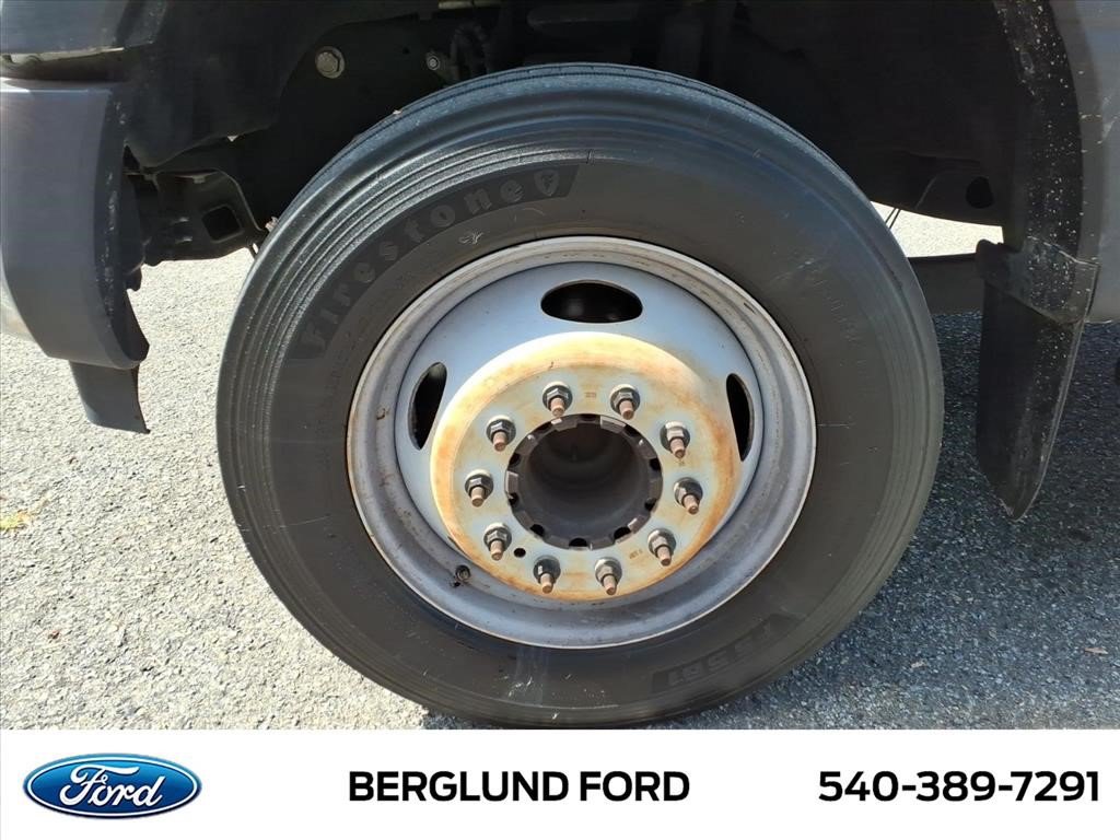 Used 2019 Ford F550 2WD Regular Cab Super Duty image 11