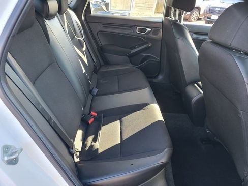 Used 2023 Honda Civic Sport image 18