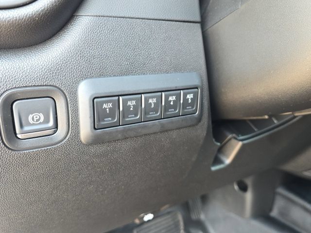 Used 2026 Chevrolet Silverado 3500 W/T w/ WT Convenience Package AWD/4WD image 24