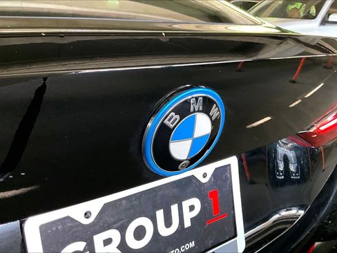 Used 2023 BMW i4 eDrive40 RWD image 28