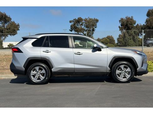 Certified 2023 Toyota RAV4 LE AWD/4WD image 3