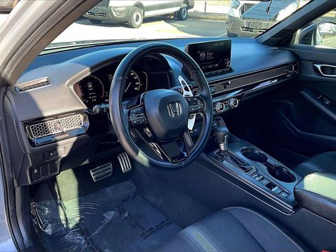 Used 2025 Honda Civic Sport image 13