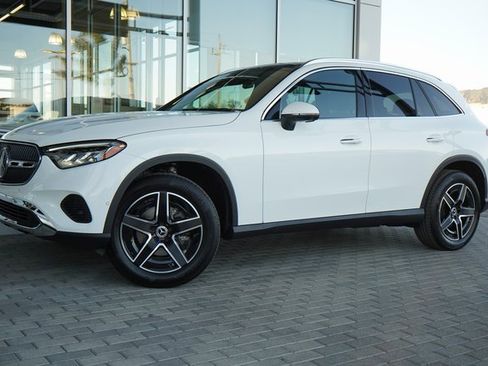 New 2026 Mercedes-Benz GLC 300 GLC 300 image 4