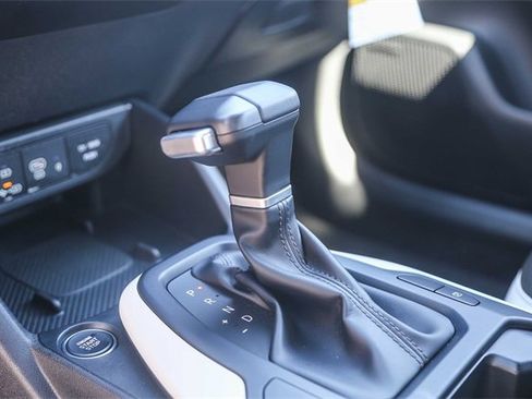 Certified 2025 Kia K4 GT-Line w/ GT-Line Premium Package image 24