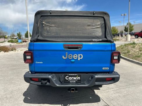 Used 2022 Jeep Gladiator Overland w/ Popular Equipment Package AWD/4WD image 8