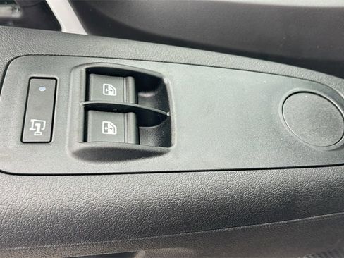 New 2025 RAM ProMaster 2500 image 17