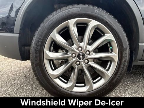 Certified 2022 Lincoln Corsair AWD w/ Premium Package image 29