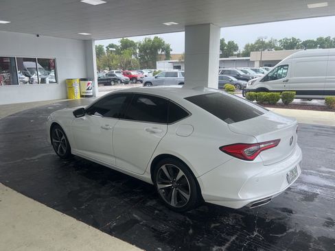 Used 2024 Acura TLX w/ Technology Package image 12