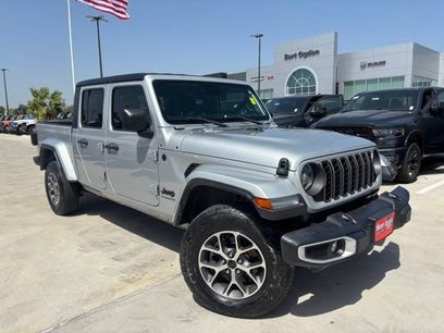 Used 2024 Jeep Gladiator Sport
