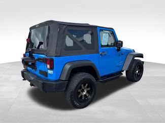 Used 2012 Jeep Wrangler Sport AWD/4WD video 2