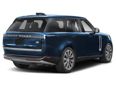 New 2026 Land Rover Range Rover Long Wheelbase SE image 2