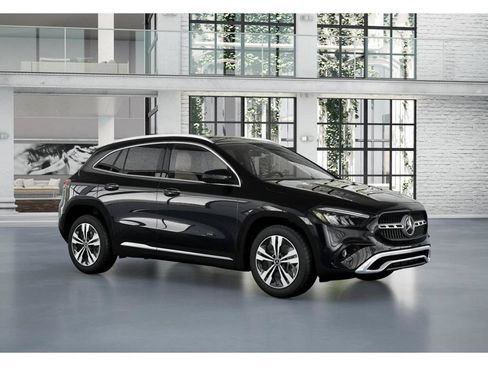 New 2026 Mercedes-Benz GLA 250 4MATIC image 12