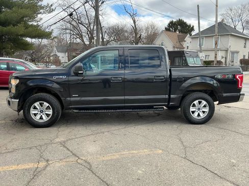 Used 2015 Ford F150 XLT w/ Equipment Group 301A Mid image 6