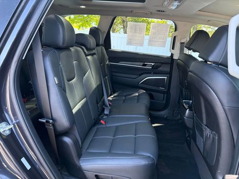 Used 2025 Kia Telluride SX FWD image 35