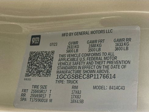 Used 2023 Chevrolet Colorado W/T RWD image 12