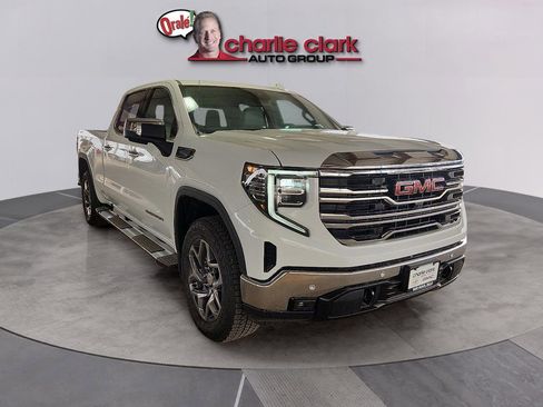 New 2026 GMC Sierra 1500 SLT AWD/4WD image 7