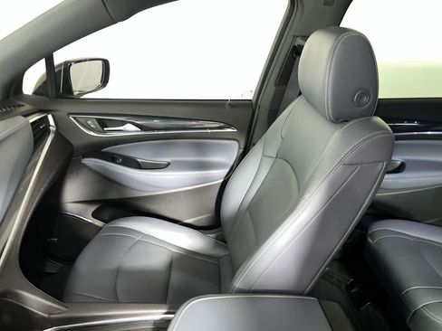 Used 2023 Buick Enclave Essence w/ Experience Buick Package FWD image 28
