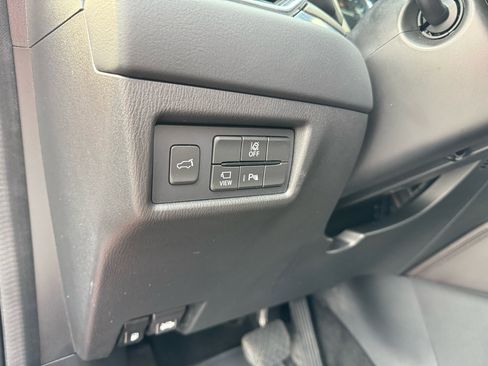 Used 2022 MAZDA CX-5 Signature image 19