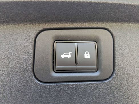 New 2026 Nissan Armada SL w/ Captain's Chari Seat Package RWD image 14