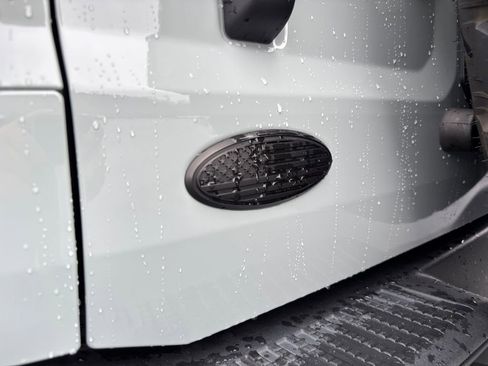 Used 2023 Ford Bronco Badlands image 31