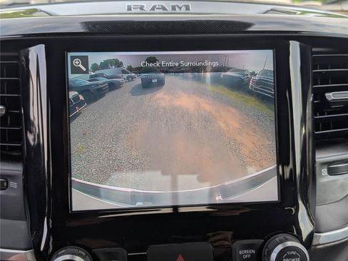 Used 2021 RAM 1500 Laramie w/ Sport Appearance Package AWD/4WD image 27