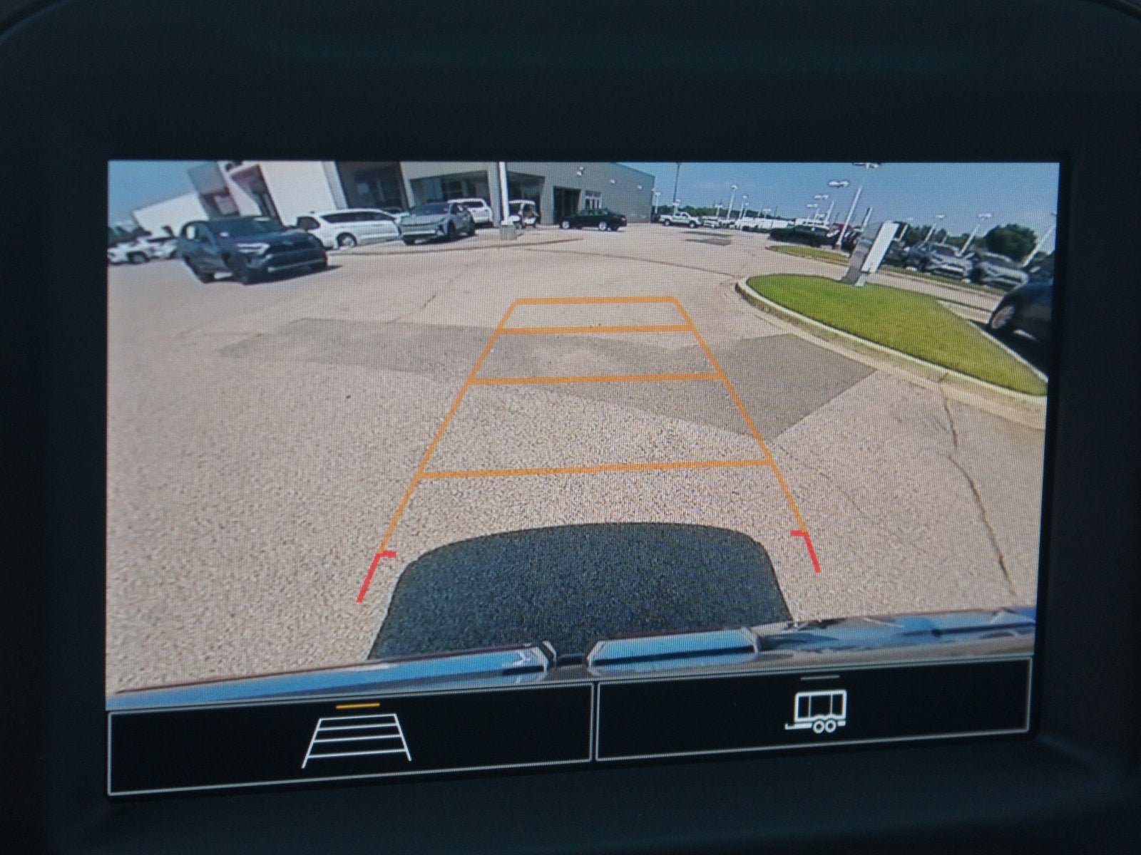 Used 2024 GMC Sierra 1500 Pro w/ Graphite Edition AWD/4WD image 6