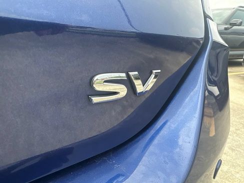Used 2020 Nissan Rogue SV FWD image 12