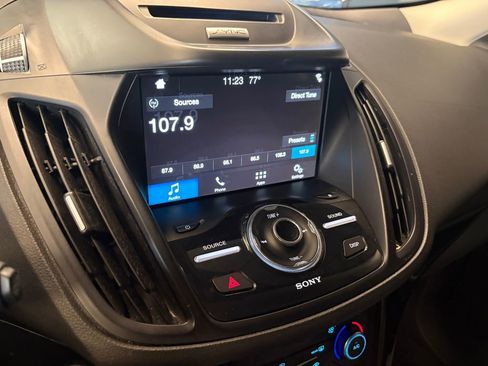 Used 2017 Ford Escape Titanium AWD/4WD image 12
