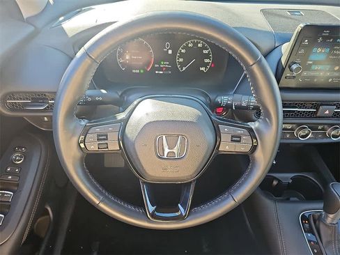 Used 2025 Honda HR-V EX-L image 18