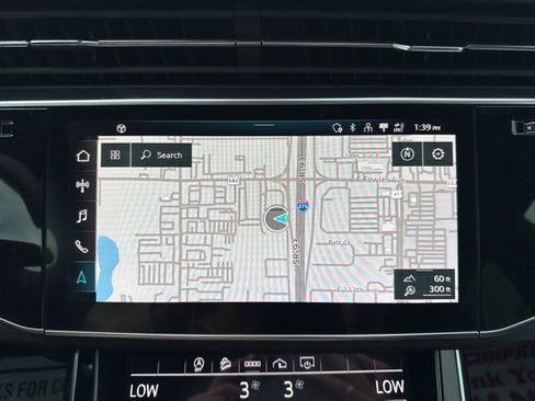 Used 2021 Audi Q8 Premium Plus image 19