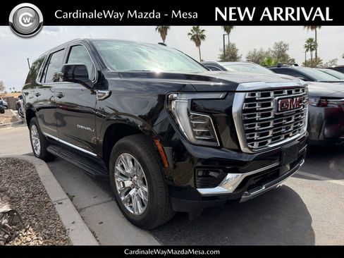 Used 2025 GMC Yukon Denali AWD/4WD image 1