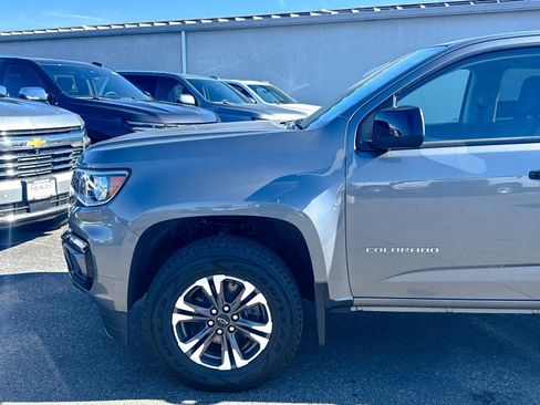 Certified 2022 Chevrolet Colorado Z71 w/ Safety Package image 10