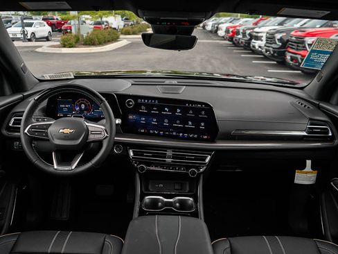 New 2026 Chevrolet Traverse High Country AWD/4WD image 15