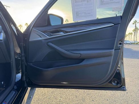 Used 2023 BMW 540i w/ M Sport Package image 22