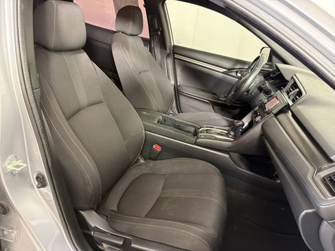 Used 2019 Honda Civic Sport image 28