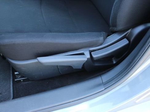 Used 2024 Nissan Sentra S FWD image 13