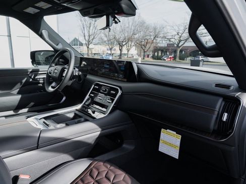 New 2026 Nissan Armada Platinum image 27