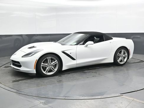 Used 2017 Chevrolet Corvette Stingray Convertible w/ 1LT RWD image 8
